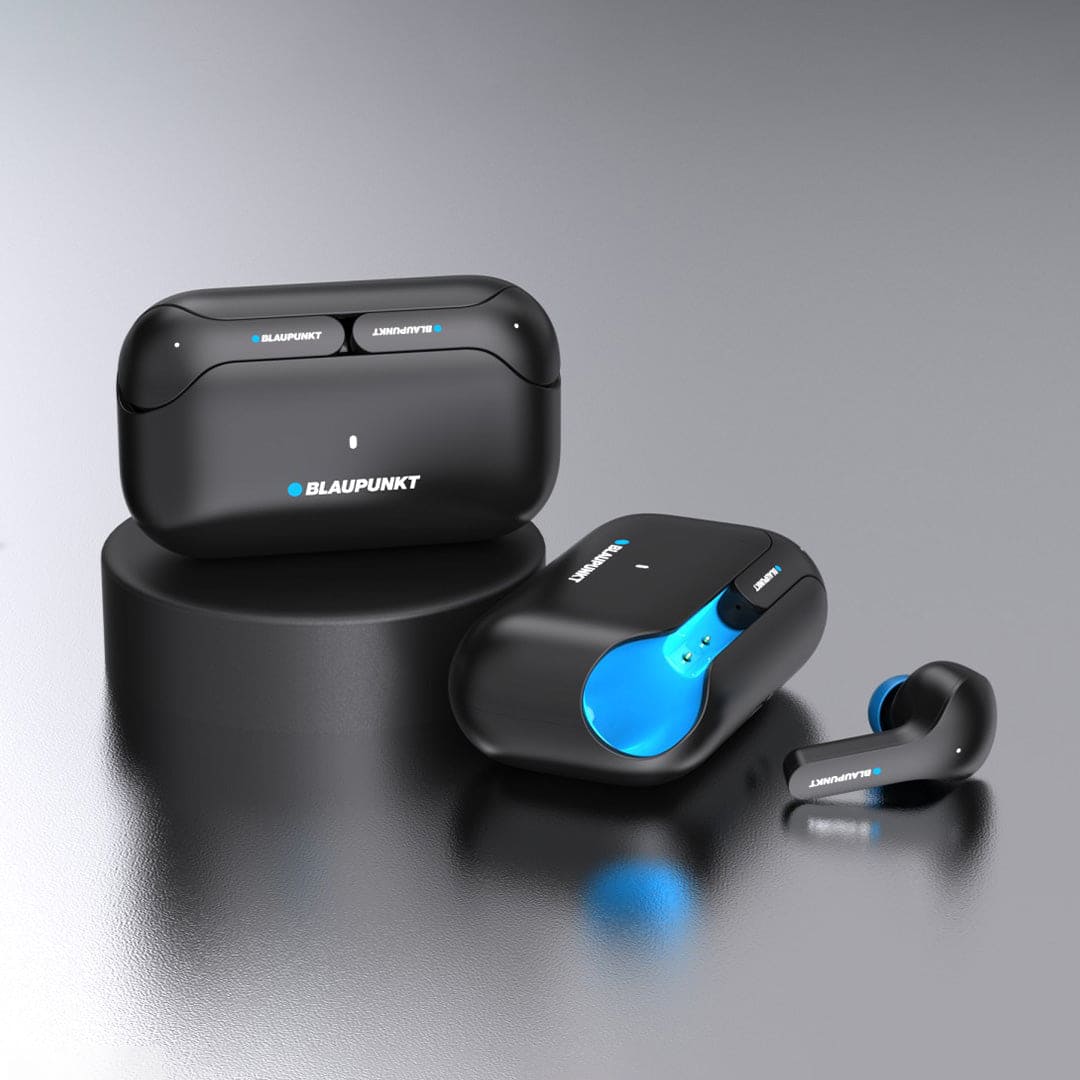 Blaupunkt BTW300 Xtreme wireless earbuds